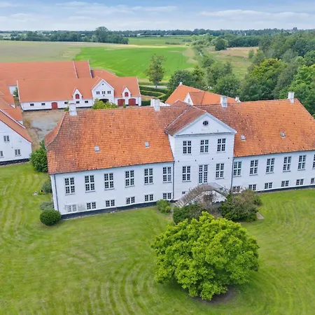 Hindemae Estate An Exclusive Experience In Scenic Surroundings * Ullerslev